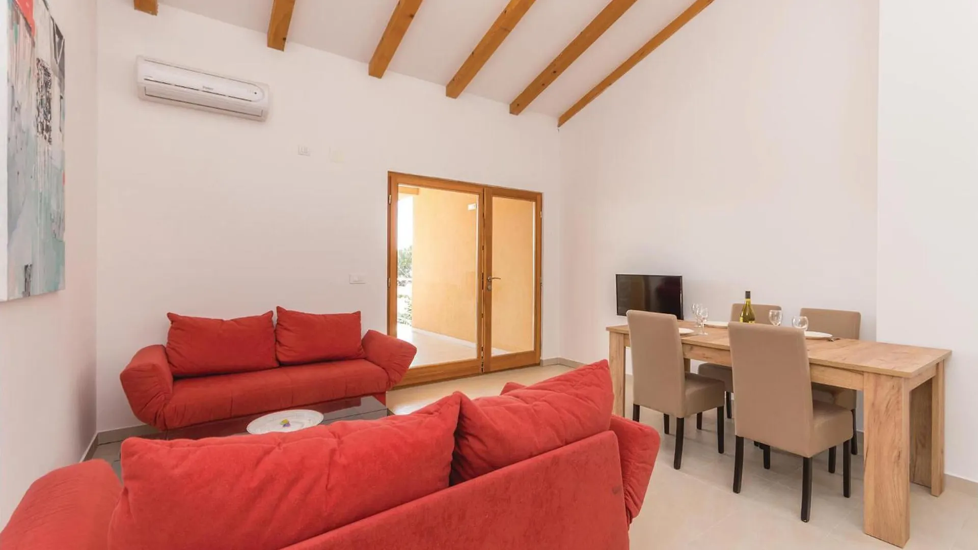 Stunning Apartment In Starigrad Paklenica With Heated Swimming Pool